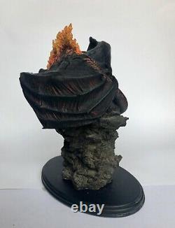 Sideshow Weta Lord of the Rings Statue Balrog Flame of Udun Original