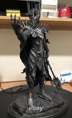 Sideshow Weta The Lord of thr Rings The Dark Lord Sauron Statue