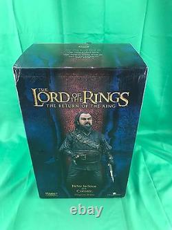 SideshowithWeta LOTR Peter Jackson as Corsair Return of the King Polystone Statue