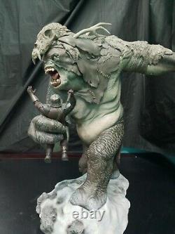 Snow Troll & Dwarf Lord of the Rings Statue 138/500 Sideshow War in the North