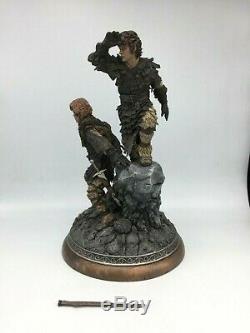 THE LORD OF THE RINGS FRODO AND SAM STATUE Sideshow Collectibles NEEDS REPAIR