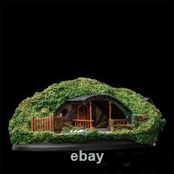 The Lord Of The Rings Hobbits Hobbiton 39 LOW ROAD Scene Model Statue Ornament