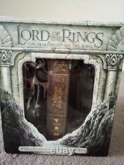 The Lord Of The Rings The Fellowship Of The Ring DVD 2002 5-Disc Set & Statues
