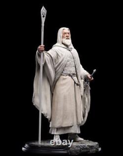 The Lord of the Rings Gandalf in White Classic Series 1 6 Scale Figure Statue