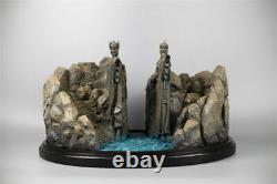 The Lord of the Rings Gates of Argonath Gates of Gondor Scene Model Statue 9in