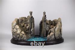 The Lord of the Rings The Argonath Gates of Gondor Movie Scene Statue New Stock