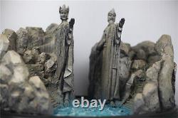 The Lord of the Rings The Argonath Gates of Gondor Movie Scene Statue New Stock