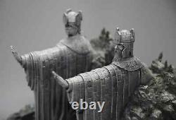The Lord of the Rings The Hobbit Gates of Argonath Gates of Gondor Resin Statue