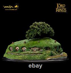 The Lord of the Rings The Hobbit Weta Bag End Collectible Environment