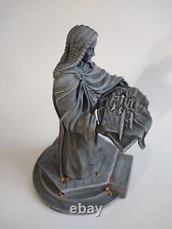 The shards of Narsil statue Tolkien LOTR Lord of the Rings One ring Rivendell