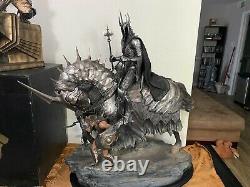 UMAN Studio The Witch-King Nazgul Statue Lord of the Rings John Howe #215/300