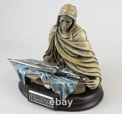 United Cutlery LORD OF THE RINGS SHARDS OF NARSIL ON RIVENDELL PRINCESS STATUE