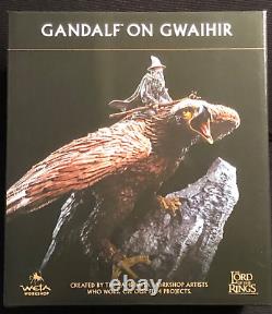 WETA Collectibles The Lord of the Rings Gandalf on Gwaihir Mini Statue NEW