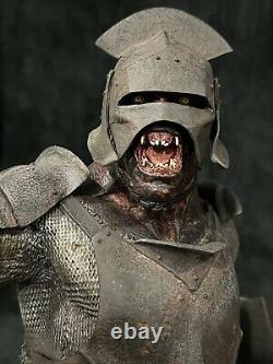 WETA Lord Rings LOTR URUK-HAI SWORDSMAN 1/6 Scale statue! #1333/ 1500! L@@K