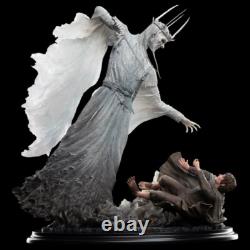 WETA Lord of Rings Witch King & Frodo at Weathertop 16 Statue (Ltd Ed 700)