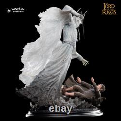 WETA Lord of Rings Witch King & Frodo at Weathertop 16 Statue (Ltd Ed 700)