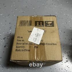 WETA Lord of the Rings Bilbo Baggins on a Bench Mini Polystone Statue