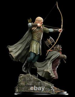 WETA Lord of the Rings Legolas and Gimli at Amon Hen 16 Figure Statue Set NEW