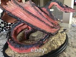 WETA Smaug the Terrible Statue Hobbit Lord of the Rings XXXX/2000 Sideshow RARE