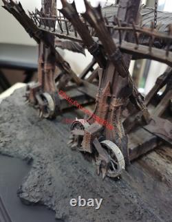 WETA The Lord of the Rings Grond Siege Vehicle Statue Resin Model Collectible