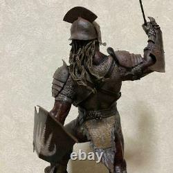WETA Uruk Hai Swordsman Statue Lord of the Rings Hobbit Serial No. 1369/1500 RARE