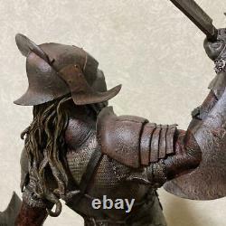 WETA Uruk Hai Swordsman Statue Lord of the Rings Hobbit Serial No. 1369/1500 RARE