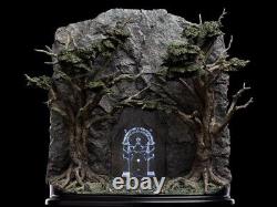 WETA Workshop Lord of the Rings Dwarven Doors of Durin Polystone Statue Diorama