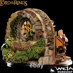 Weta Collectibles The Lord of the Rings Bilbo Baggins in Bag End Statue New