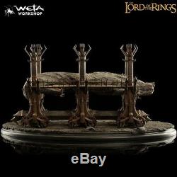 Weta Collectibles The Lord of the Rings Grond Prop Replica Statue New