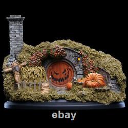 Weta Hobbiton Statue Halloween The Hobbit The Lord of the Rings Figure Edition