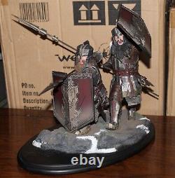 Weta Iron Hills Battle Soldier Dwarves 1/6 Statue Dwarf Hobbit Lord of the Rings