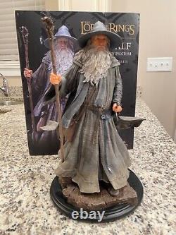 Weta Lord of the Rings Classic Series Gandalf the Grey Pilgrim 1/6 Scale Statue