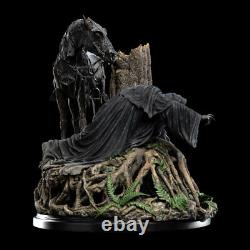 Weta Lord of the Rings Masters Collection Escape off the Road 16 Statue Figure