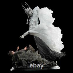 Weta Lord of the Rings the Witch-King and Frodo at Weathertop Lim Ed Statue