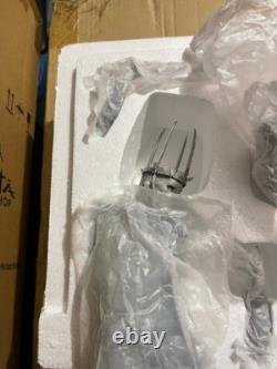 Weta Lord of the Rings the Witch-King and Frodo at Weathertop Lim Ed Statue