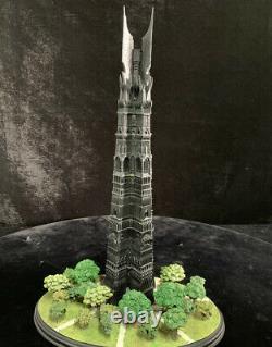 Weta Orthanc Black Tower of Isengard Statue The Lord Of The Rings Hobbit Model