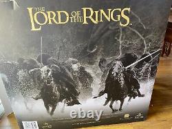 Weta Ringwraith at the Ford 1/6 Nazgûl Dark Rider horse Hobbit Lord of Rings