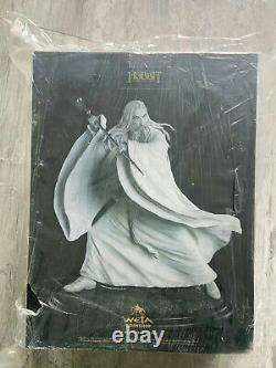 Weta SARUMAN THE WHITE AT DOL GULDUR 16 Statue The Lord of the Rings The Hobbit