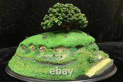 Weta The Hobbit BAG END Scene Model The Lord Of The Rings Shire Hobbiton Statue