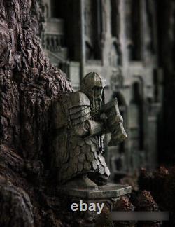 Weta The Hobbit Front Gate to Erebor The Lord Of The Rings Model Statue Display