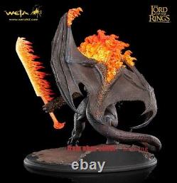 Weta Workshop The Lord of the Rings The Balrog Demon of Shadow and Flame Statue